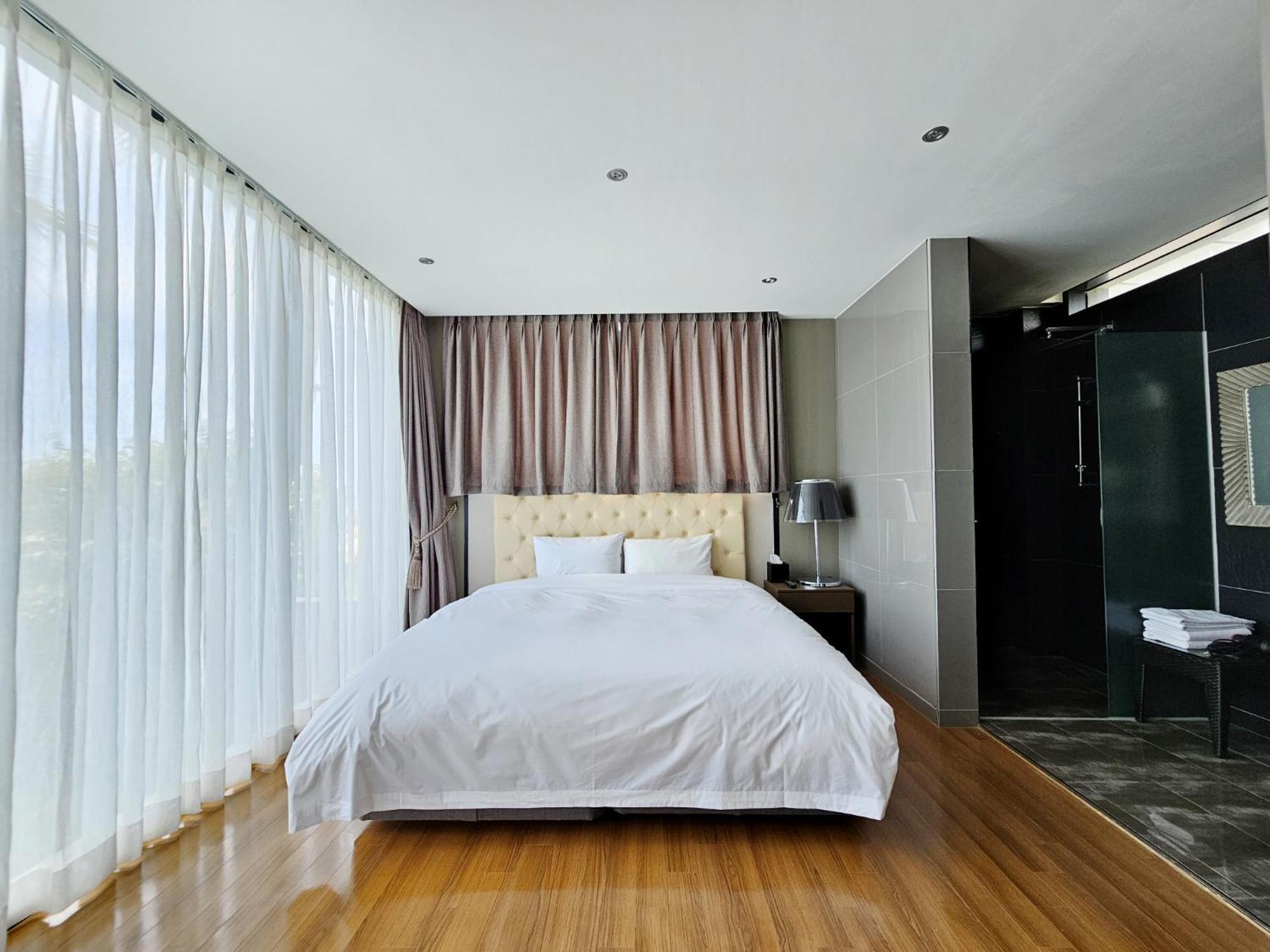 Jeju Hotel Scarboro Seogwipo Bagian luar foto