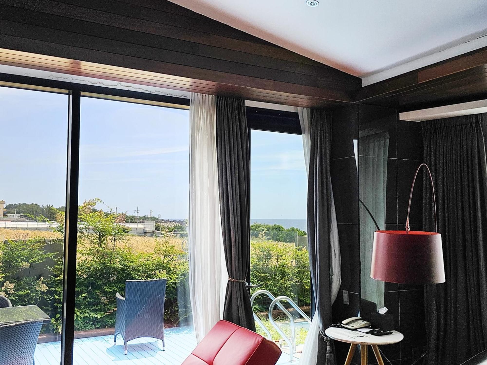Jeju Hotel Scarboro Seogwipo Bagian luar foto