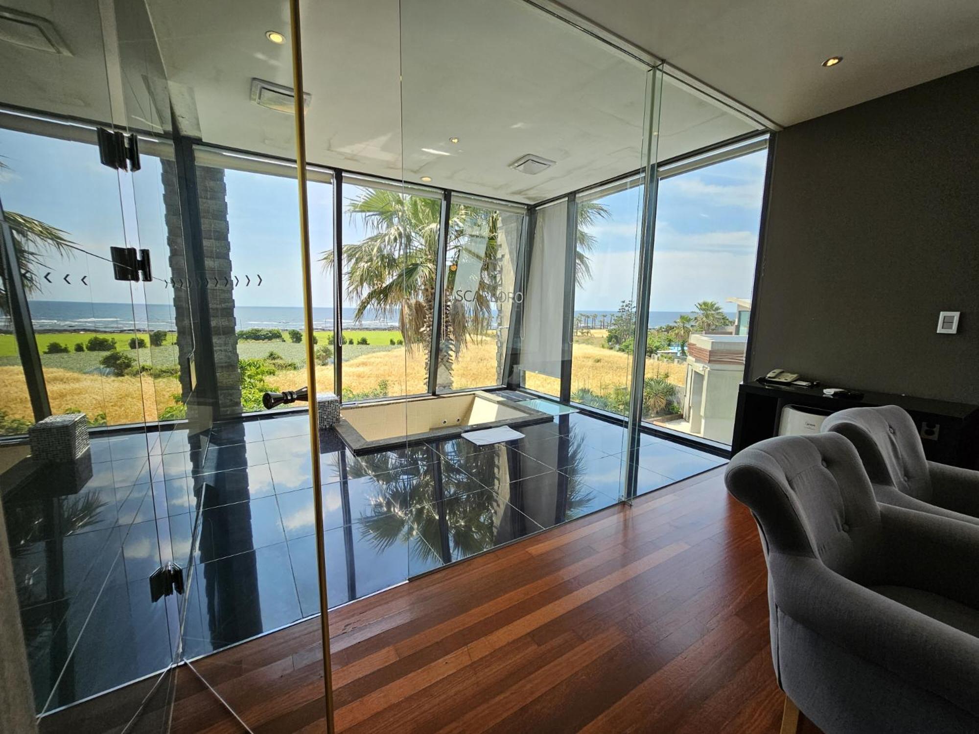 Jeju Hotel Scarboro Seogwipo Bagian luar foto