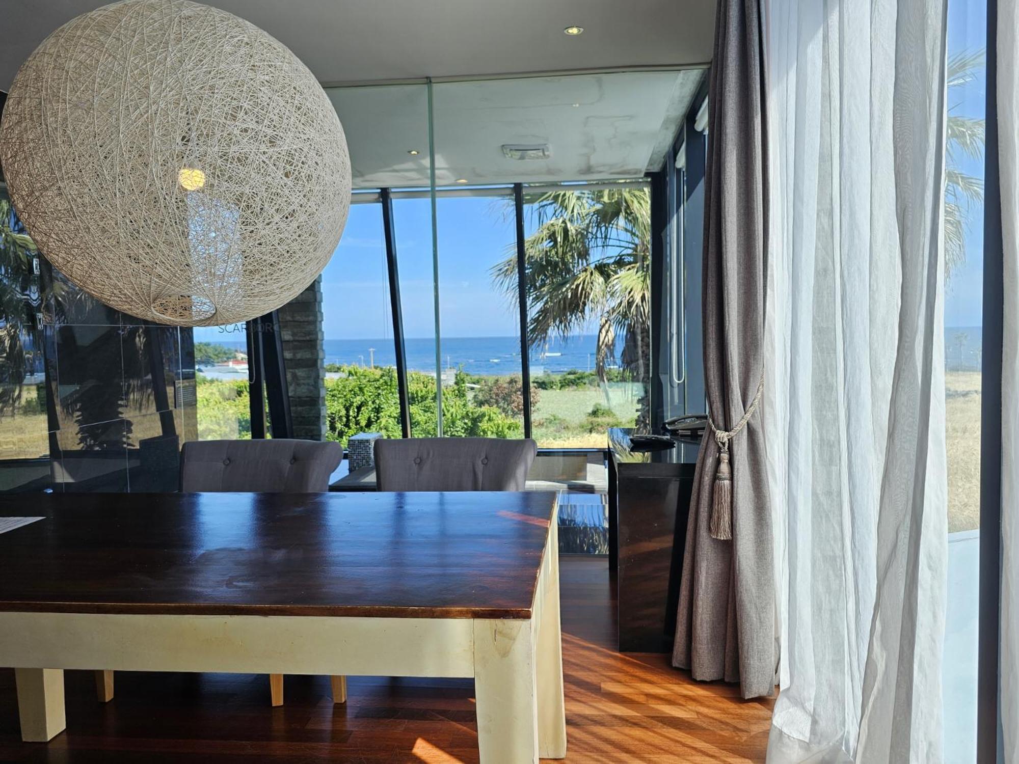 Jeju Hotel Scarboro Seogwipo Bagian luar foto