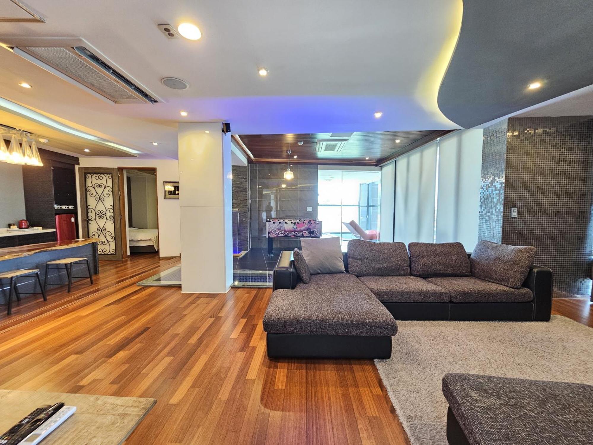 Jeju Hotel Scarboro Seogwipo Bagian luar foto