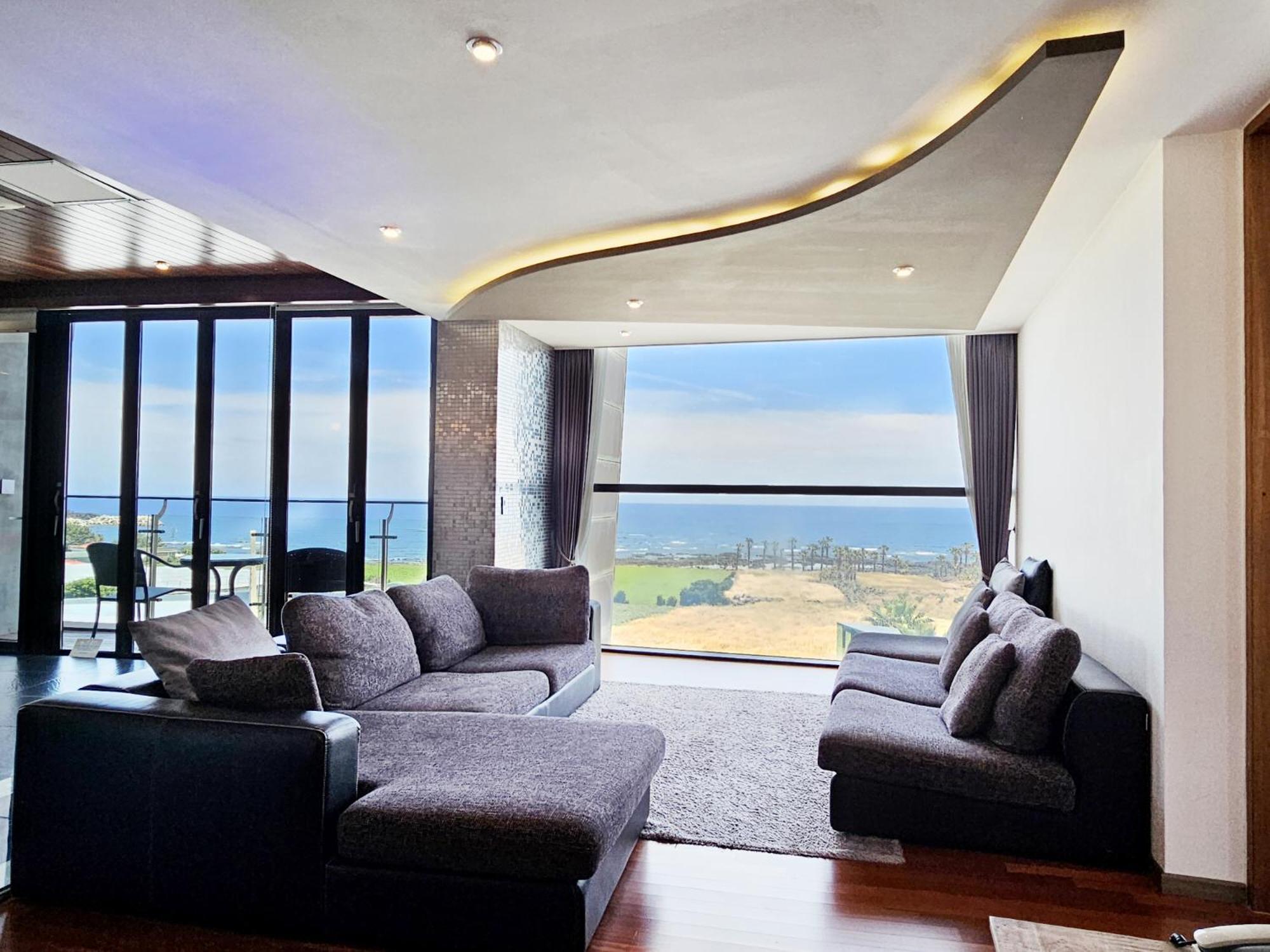Jeju Hotel Scarboro Seogwipo Bagian luar foto