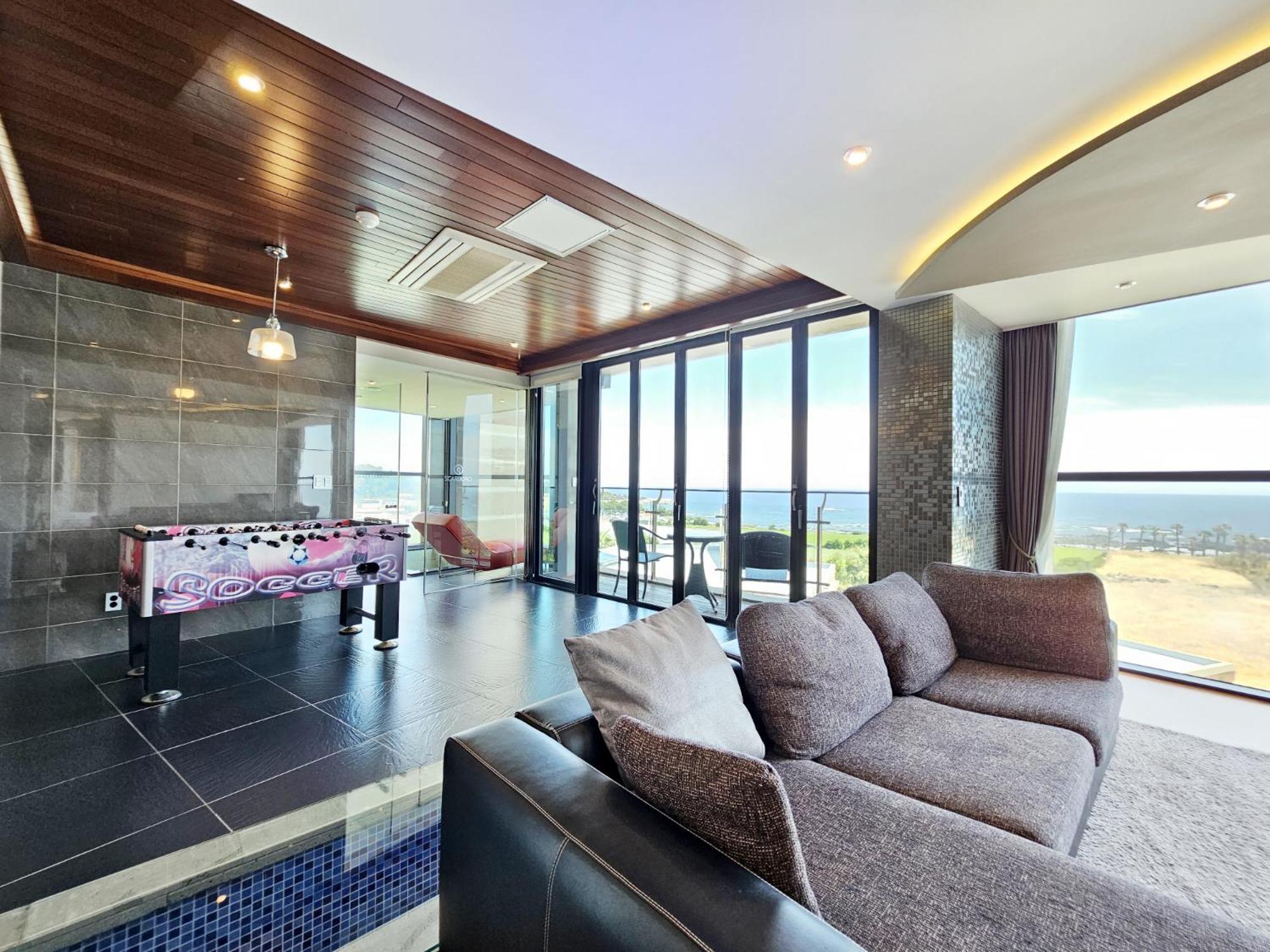 Jeju Hotel Scarboro Seogwipo Bagian luar foto
